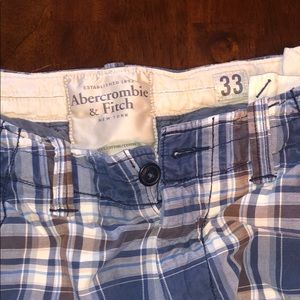 Abercrombie and Fitch plaid shorts size 33